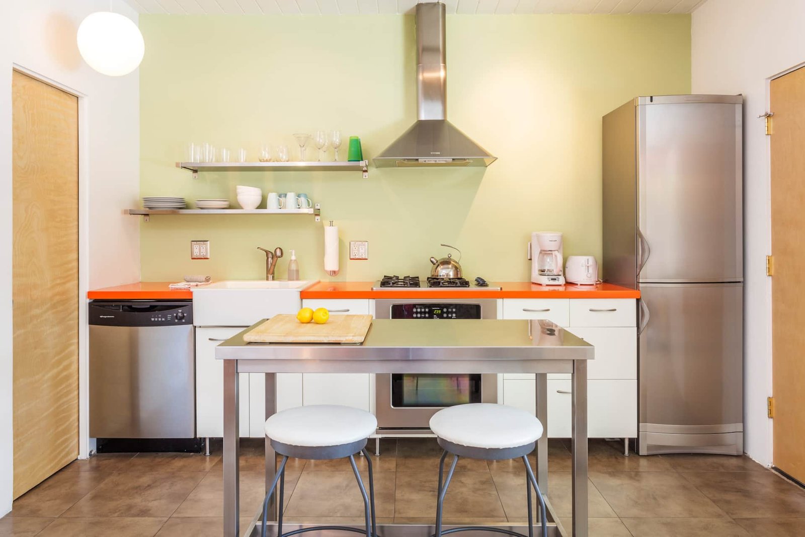 8f861d8e-b191-469c-be62-77ea9726cafe