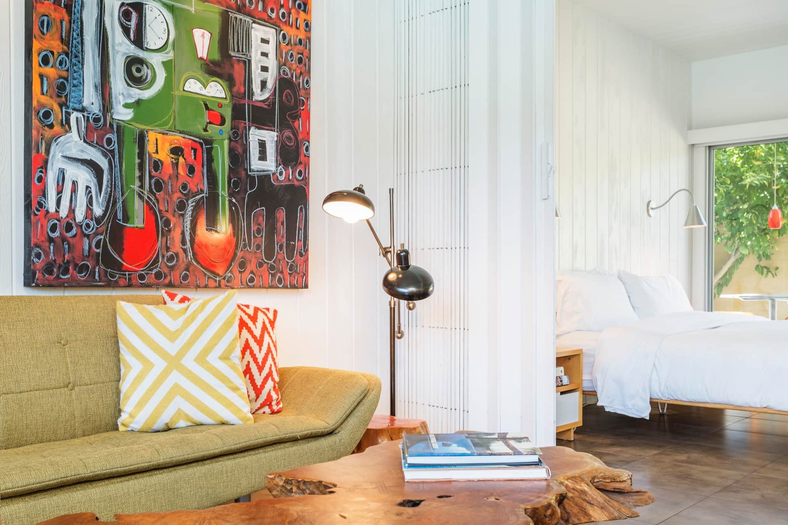 f979a0c3-f018-44f3-bf3f-cb88c25f6703